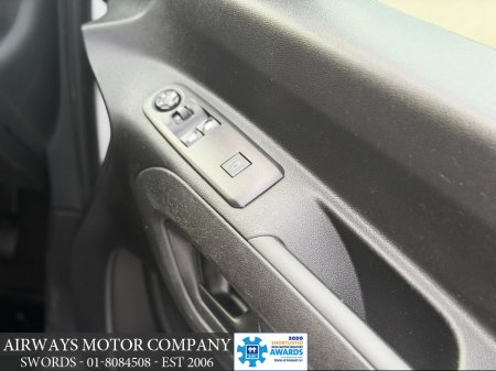 2020 Peugeot Partner - thumbnail 7