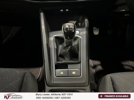 2022 Volkswagen Golf 2022 Volkswagen Golf Life 2.0TDI 6 Speed Manual 115bhp 5dr - 222 Reg €24,995 thumbnail