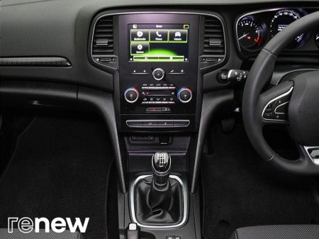 2021 Renault Megane 1.5 Blue dCi 115 Play GC €18,490 thumbnail