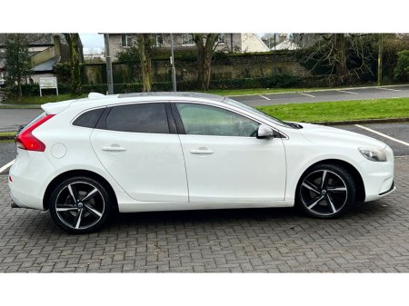 2013 Volvo V40 40 SERIES 2.0 D3 R-DESIGN NAV 150BHP 5DR thumbnail