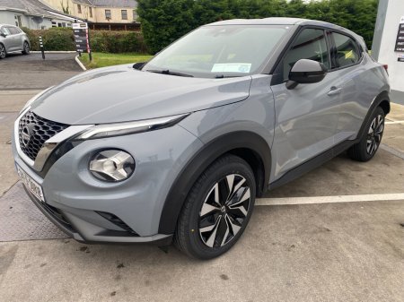 2024 Nissan Juke - thumbnail 4