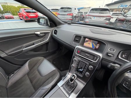 2017 Volvo V60 - thumbnail 27