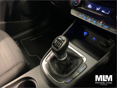 2021 Hyundai Kona - thumbnail 18