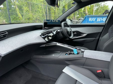 2026 Peugeot 3008 - thumbnail 2