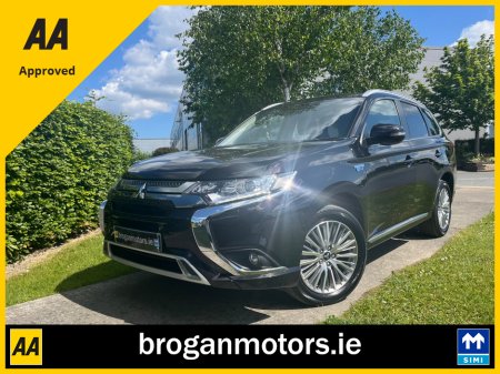 2021 Mitsubishi Outlander *********Deposit Taken***********2.4 Design Phev Cvt 4WD*Full Service History*One owner*Reverse Camera*Heated Seats*Privacy Glass*Simi &AA Aproved 2025