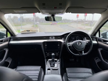 2017 Volkswagen Passat Volkswagen Passat 2017 GTE AUTO High Line €14,990 thumbnail