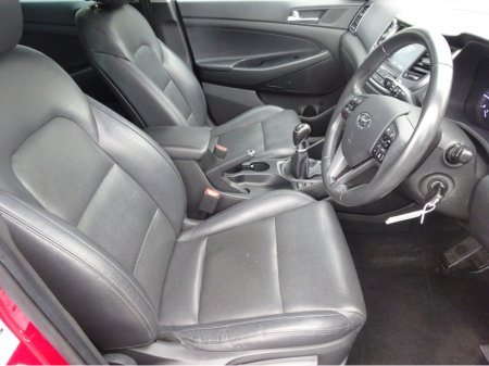 2016 Hyundai Tucson 1.7 DIESEL EXECUTIVE 5 DOOR KEY 58 €10,950 thumbnail