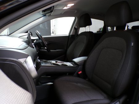 2022 Hyundai Kona 2022*ONLY 26,000 MILES*64KWH HYUNDAI KONA PREMIUM EV*484KM RANGE*FULL HYUNDAI SERVICE HISTORY*GRADED A BATTERY HEALTH WITH REPORTS*PREMIUM PACK*2 CHARGER*1 OWNER*FANTASTIC CONDITION SPEC Bluetooth,App €21,900 thumbnail