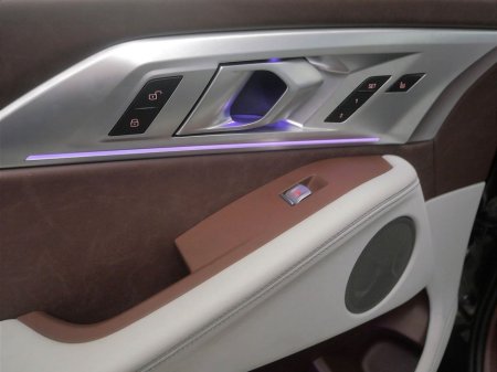 2024 BMW XM - thumbnail 22