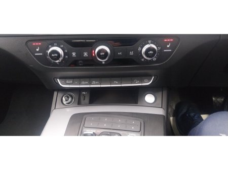 2020 Audi Q5 2.0 TDI 163 QUATTRO S-TRON SE AUTO €34,950 thumbnail