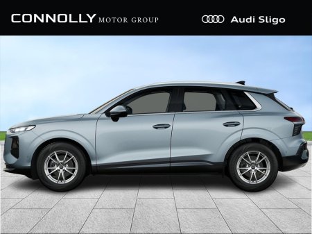 2026 Audi Q3 1.5TFSI 150HP SE SUV - Reversing Camera €53,262 thumbnail