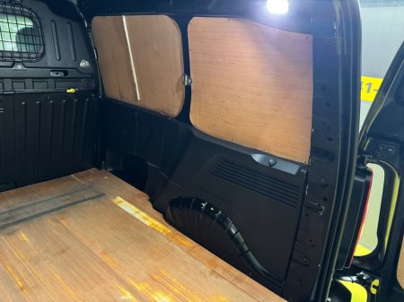 2021 Citroen Berlingo - thumbnail 23