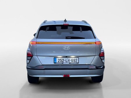 2025 Hyundai Kona Kona EV Elegance 65kWh €42,500 thumbnail
