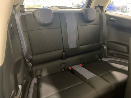 2025 MINI Hatch Cooper E €25,950 thumbnail