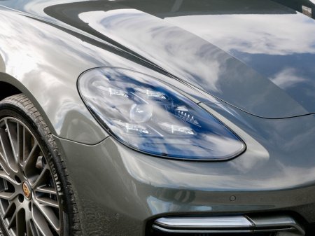 2023 Porsche Panamera - thumbnail 7