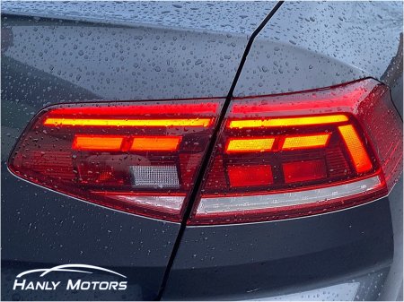 2022 Volkswagen Passat BUSINESS 2.0 TDI MANUAL 6SPEED FWD 150 4DR €25,995 thumbnail