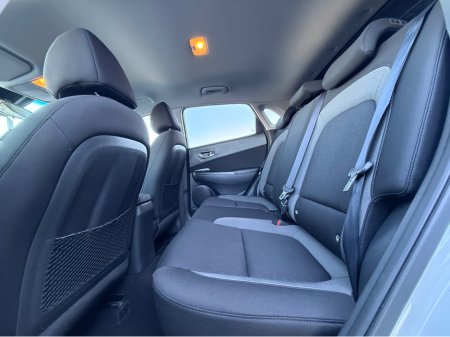 2019 Hyundai Kona KAUAI  EXECUTIVE TWO TONE 5DR €16,950 thumbnail