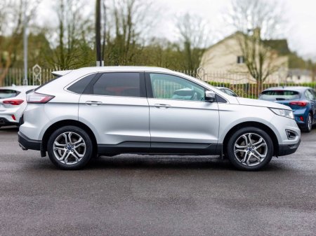 2017 Ford Edge - thumbnail 22