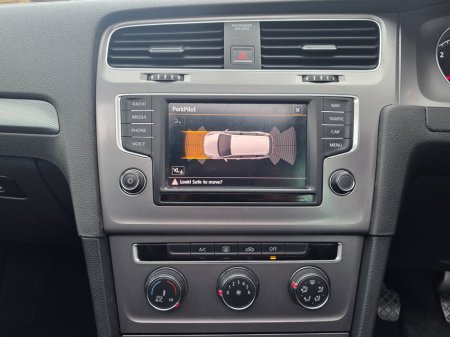 2016 Volkswagen Golf - thumbnail 20