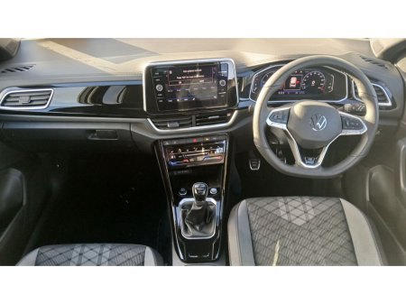 2025 Volkswagen T-Roc R-Line 75 2.0 TDI 116HP *REAR VIEW CAMERA, APP CONNECT, PARK ASSIST*