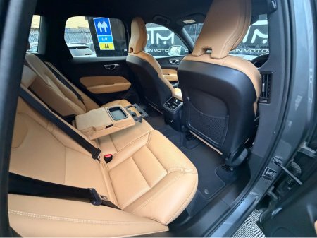 2020 Volvo XC60 2.0 Inscription D4 AWD 190HP Auto Top Spec €37,995 thumbnail