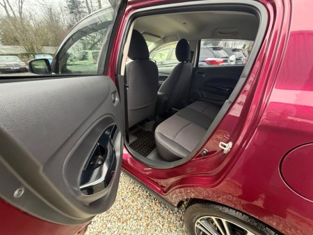 2016 Mitsubishi Mirage - thumbnail 17