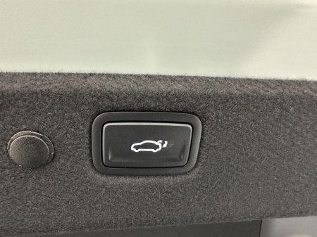 2026 Kia EV4 0% Finance Earth 3 €51,900 thumbnail