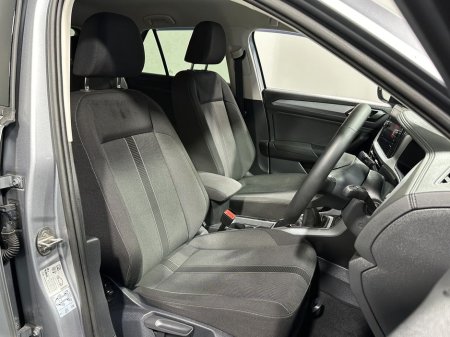 2025 Volkswagen T-Roc - thumbnail 10