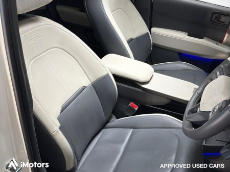 2025 Kia EV3 Earth GT Line Long Range €41,900 thumbnail