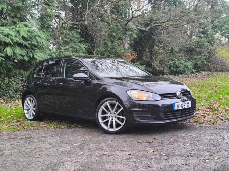 2014 Volkswagen Golf - thumbnail 3