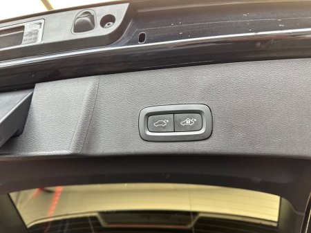 2023 Volvo XC40 - thumbnail 26