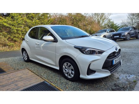 2020 Toyota Yaris Hybrid X Pack Automatic €14,950 thumbnail