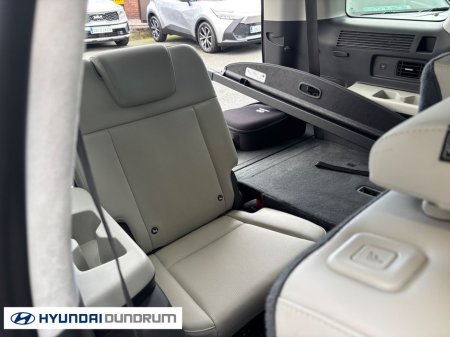 2025 Hyundai Santa Fe Phev Premium €64,950 thumbnail