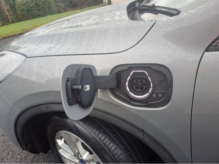 2023 Ford Kuga TITANIUM 2.5 PHEV 225 S6.2 CT 4DR €30,000 thumbnail
