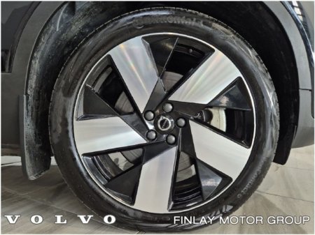 2023 Volvo XC40 BEV 231hp Ultimate 69kw Pan Roof , Heated Steering Wheel & Seats €36,950 thumbnail