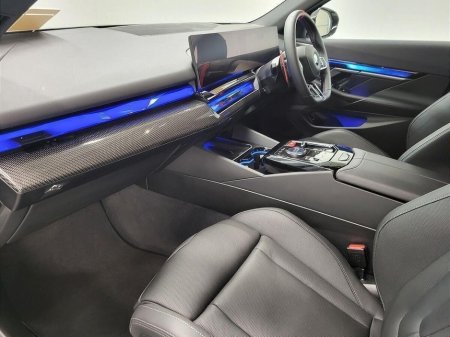 2025 BMW M5 - thumbnail 7