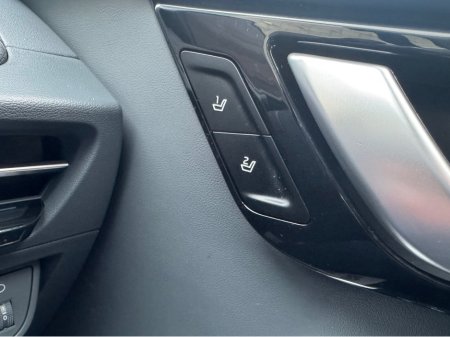 2023 Kia EV6 EARTH €34,495 thumbnail