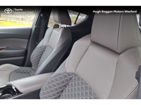 2022 Toyota C-HR - thumbnail 12