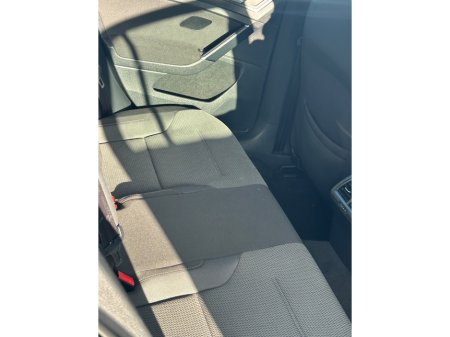 2013 Volkswagen Golf - thumbnail 6