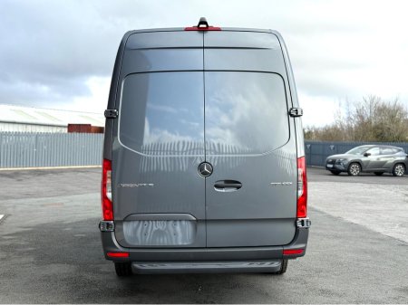 2025 Mercedes-Benz Sprinter - thumbnail 5