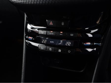 2015 Peugeot 2008 152 Peugeot 2008 1.6d Allure/New NCT/Warranty €8,900 thumbnail