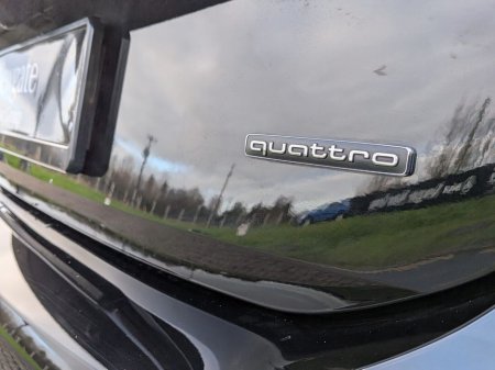 2025 Audi A6 E-HYBRID QUATTRO LAUNCH EDITION €79,888 thumbnail