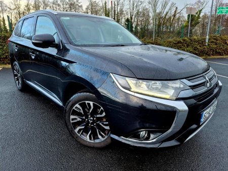 2016 Mitsubishi Outlander PHEV 2.0L MIVEC 4WD 5-Seater Instyle €13,999 thumbnail