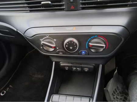 2024 Hyundai i20 - thumbnail 12