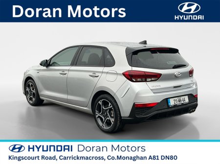 2021 Hyundai i30 I 30 DELUXE NLINE 5DR PETROL €20,500 thumbnail