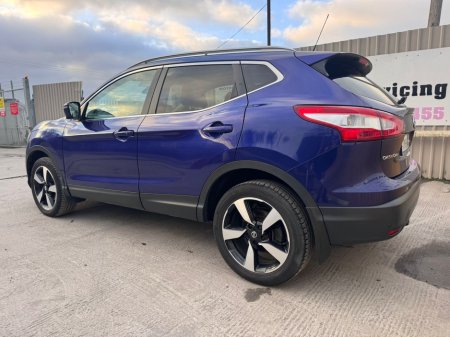 2017 Nissan Qashqai 1.5 SV PREMIUM E6 4DR €11,750 thumbnail