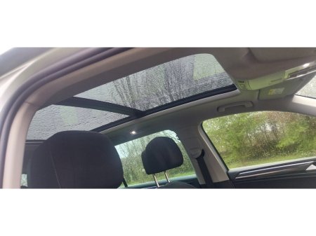 2023 Volkswagen Tiguan - thumbnail 8