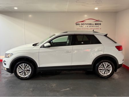 2021 Volkswagen T-Roc DESIGN 1.0 TSI 110HP 5DR thumbnail