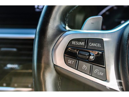 2022 BMW 5 Series - thumbnail 22