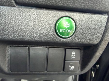 2018 Honda Jazz - thumbnail 16